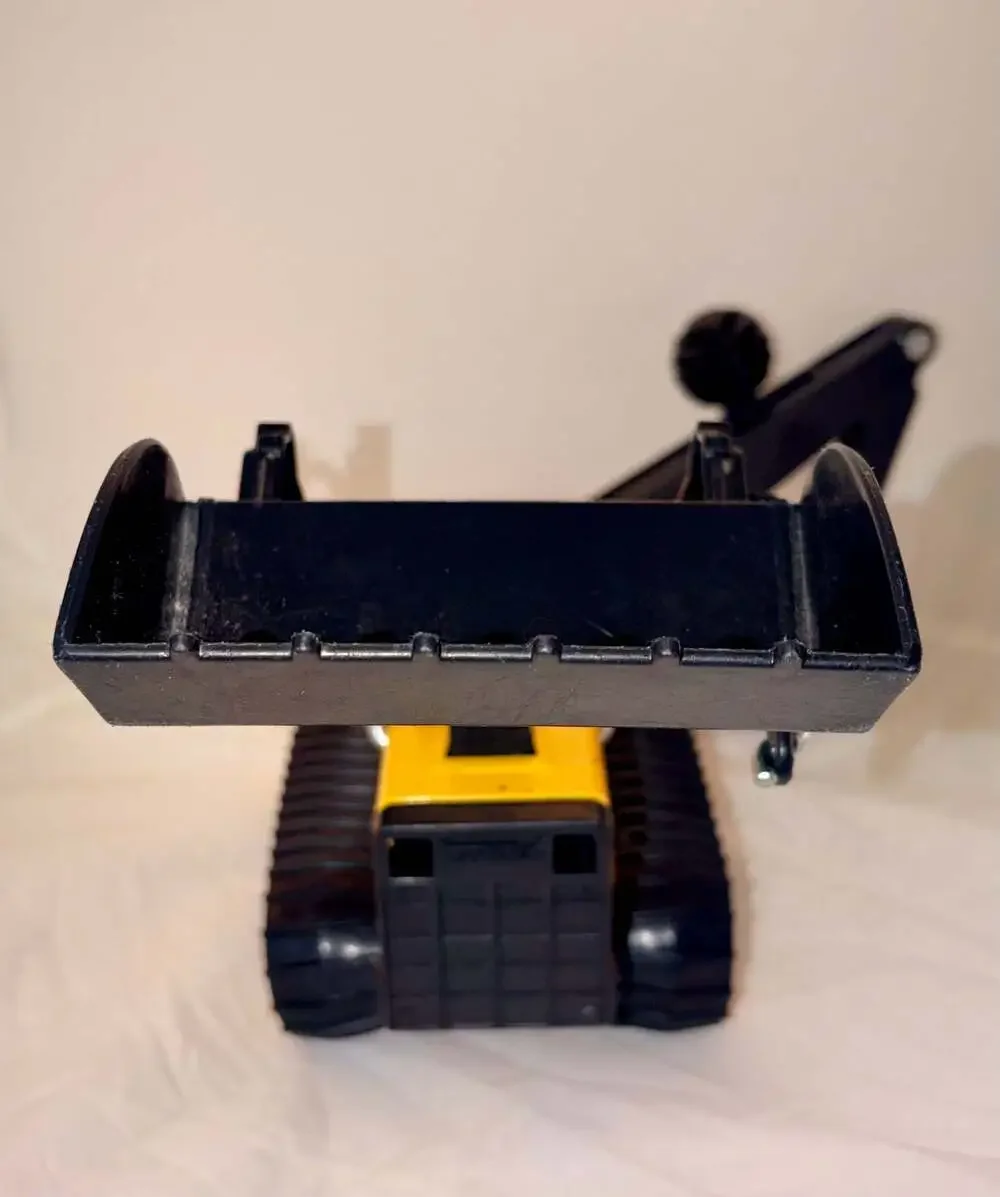 Tonka T-6 Front End Loader Backhoe Toy Construction Vehicle